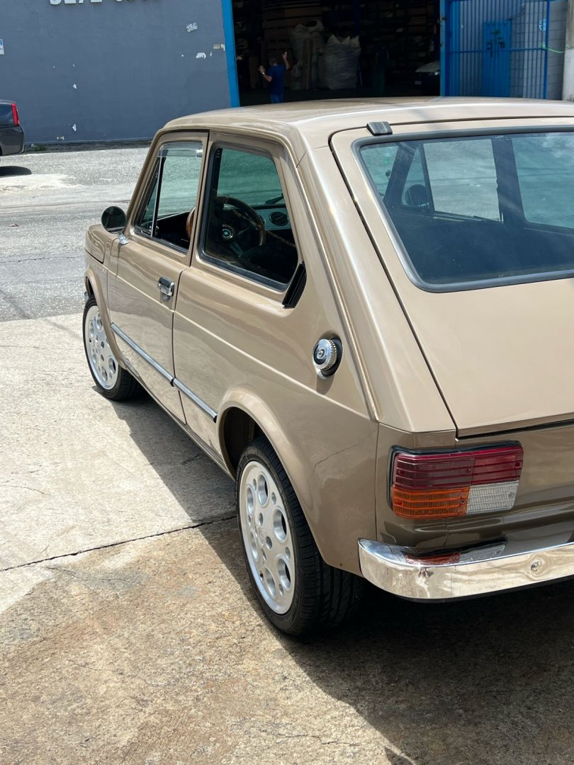 Foto do veículo Fiat 147 3