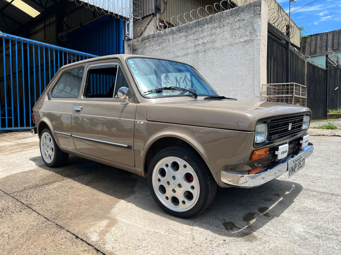 Foto do veículo Fiat 147 6